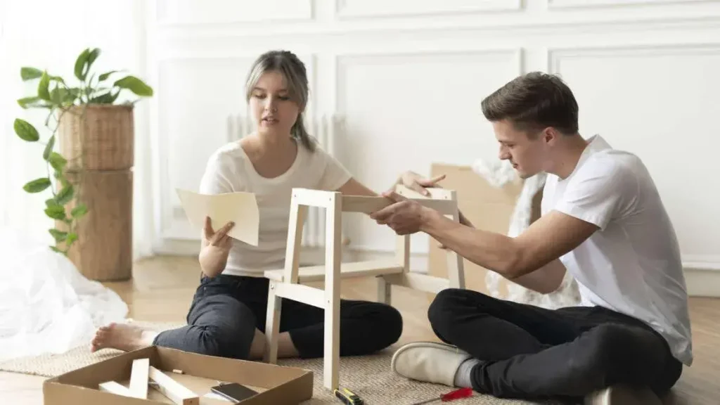 أخطاء تسبب تلف الأثاث أثناء الفك والتركيب
